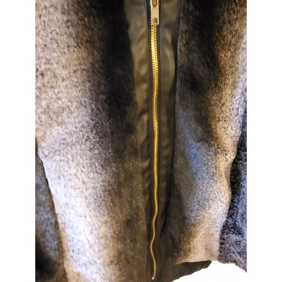 Lexi York Girl's  Faux Fur Sleeveless Vest Zip Front Fall Weather Jacket XL - Picture 5 of 15